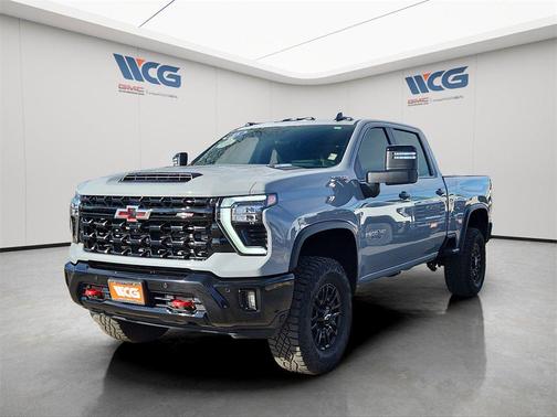 2025 Chevrolet Silverado 2500 4WD Crew Cab Standard Bed ZR2