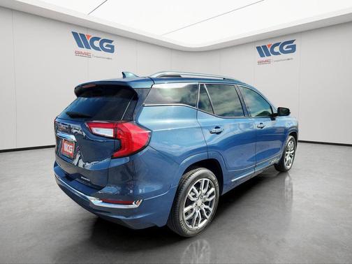 2024 GMC Terrain Denali