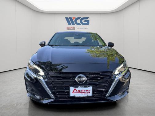 Black 2024 Nissan Altima 2.5 SV