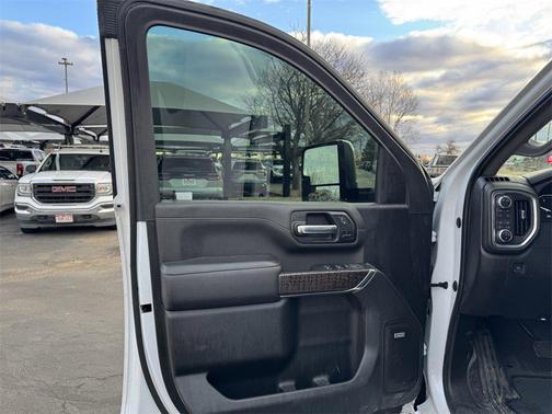 2023 GMC Sierra 3500 Denali