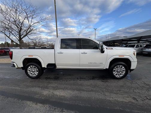 2023 GMC Sierra 3500 Denali