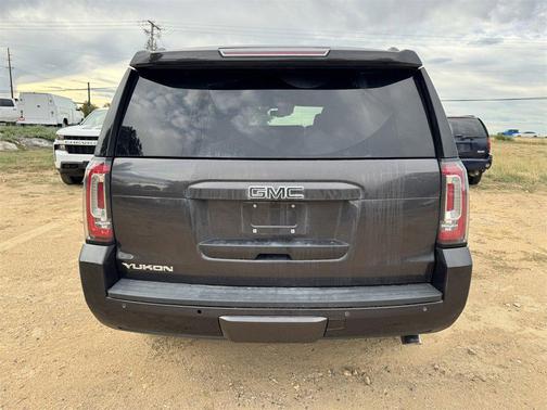 2017 GMC Yukon SLT