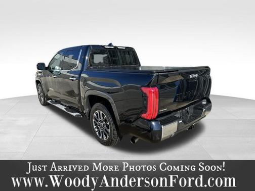 2022 Toyota Tundra LIMITED