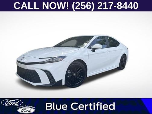 Ice 2025 Toyota Camry SE