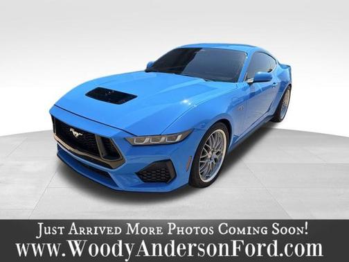 GRABBER BLUE METALLIC 2024 Ford Mustang GT