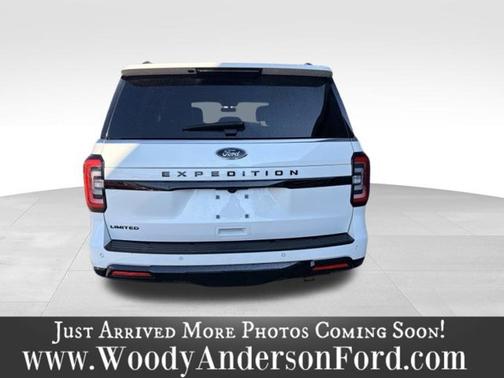 STAR WHITE MET TRI-COAT 2023 Ford Expedition LIMITED
