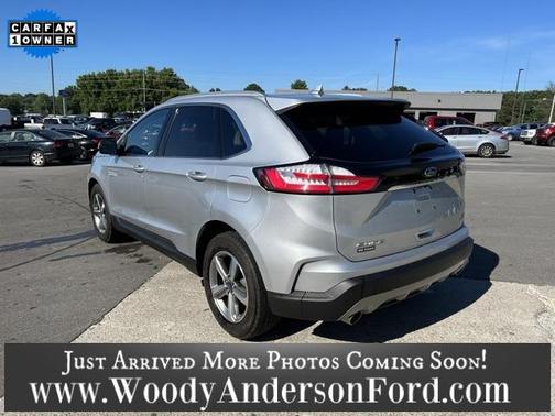 Photo 3 of 11 of 2019 Ford Edge SEL
