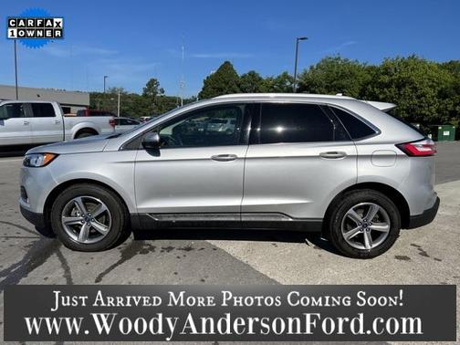Photo 2 of 11 of 2019 Ford Edge SEL