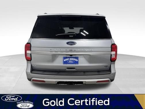 ICONIC SILVER METALLIC 2024 Ford Expedition XLT