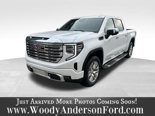 2025 GMC Sierra 1500 DENALI
