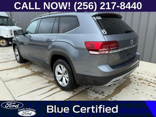 Platinum Gray Metallic 2019 Volkswagen Atlas 2.0T SE