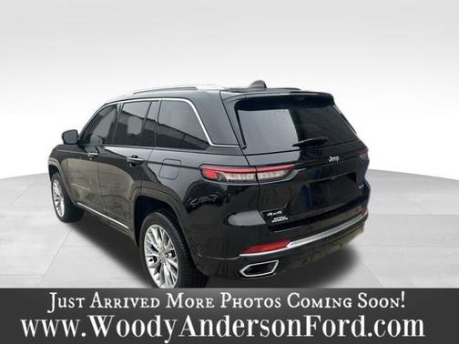 2024 Jeep Grand Cherokee SUMMIT