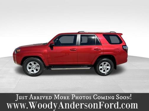 2022 Toyota 4Runner SR5 PREMIUM
