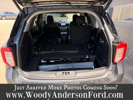 CARBONIZED GRAY METALLIC 2023 Ford Explorer XLT