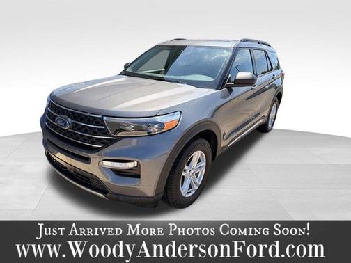 CARBONIZED GRAY METALLIC 2023 Ford Explorer XLT