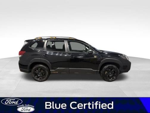 Crystal Black Silica 2024 Subaru Forester WILDERNESS