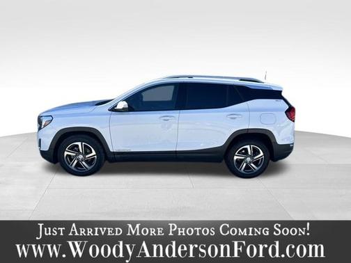 2021 GMC Terrain SLT