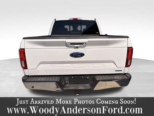 OXFORD WHITE 2020 Ford F-150 LARIAT