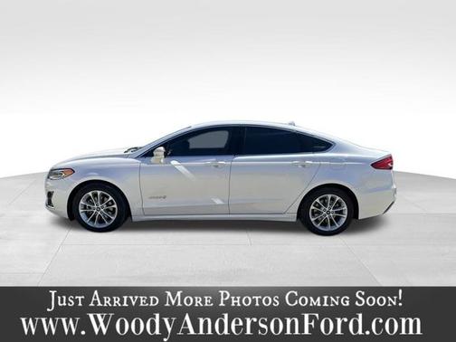 2019 Ford Fusion SEL