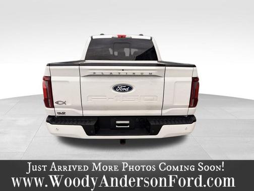 STAR WHITE METALLIC TRICOAT 2024 Ford F-150 PLATINUM