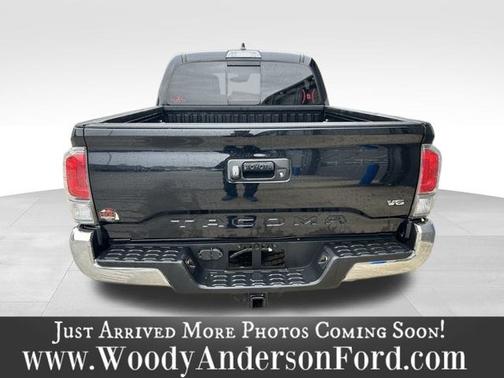 2020 Toyota Tacoma TRD OFF ROAD