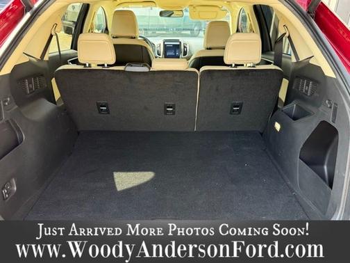 RAPID RED TINTED CC 2024 Ford Edge SEL