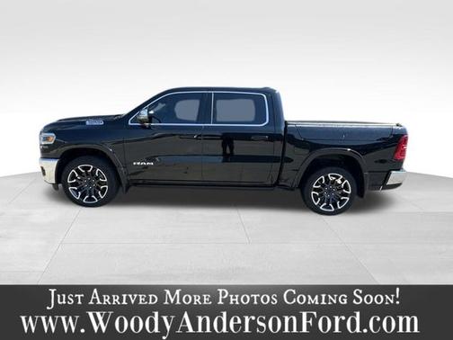 2025 RAM 1500 LIMITED