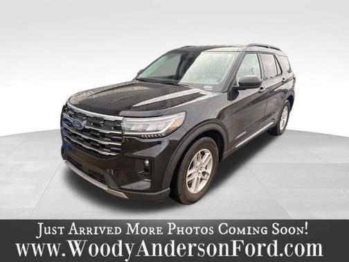 AGATE BLACK METALLIC 2025 Ford Explorer ACTIVE