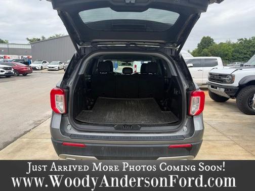 CARBONIZED GRAY METALLIC 2023 Ford Explorer XLT