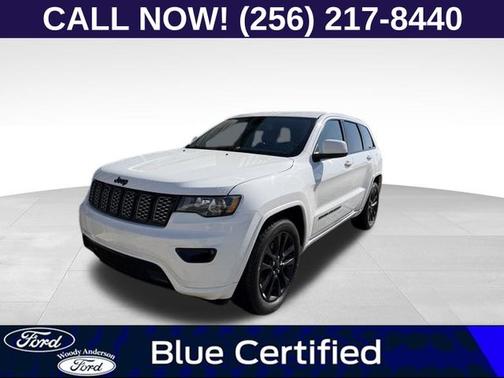 2019 Jeep Grand Cherokee LAREDO