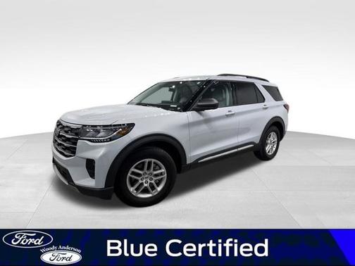 SPACE WHITE METALLIC 2025 Ford Explorer ACTIVE