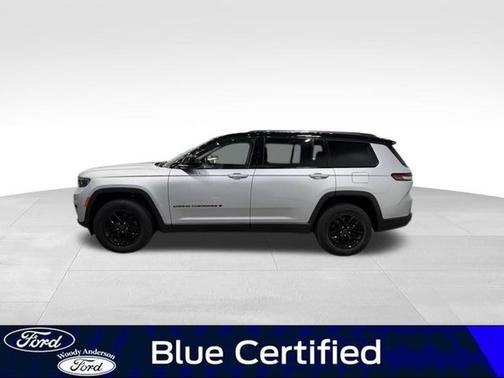 Silver Zynith 2023 Jeep Grand Cherokee LAREDO