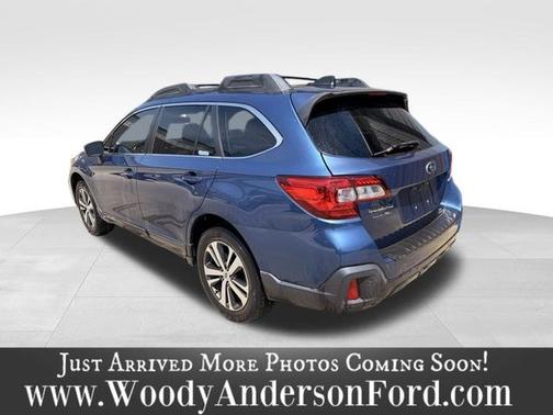 Abyss Blue Pearl 2019 Subaru Outback 2.5I LIMITED