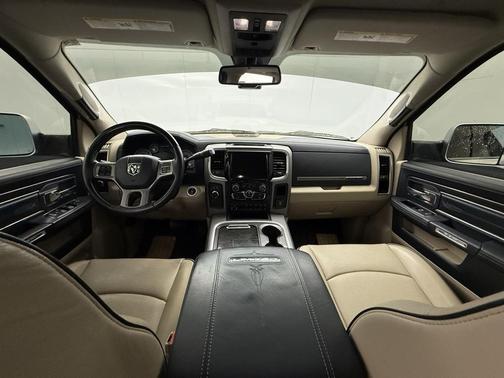 2018 RAM 2500 Limited Crew Cab 4x4 6'4' Box