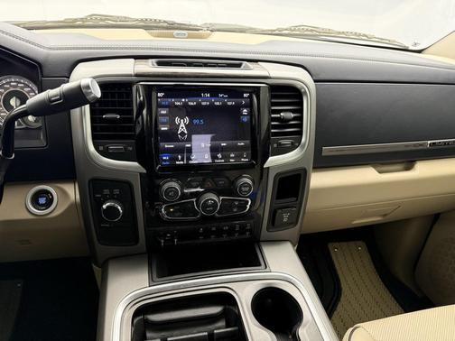 2018 RAM 2500 Limited Crew Cab 4x4 6'4' Box