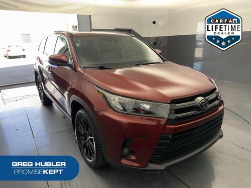 2019 Toyota Highlander SE
