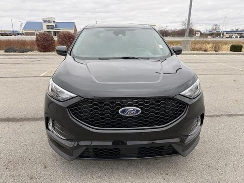 2024 Ford Edge ST Line