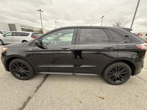 2024 Ford Edge ST Line