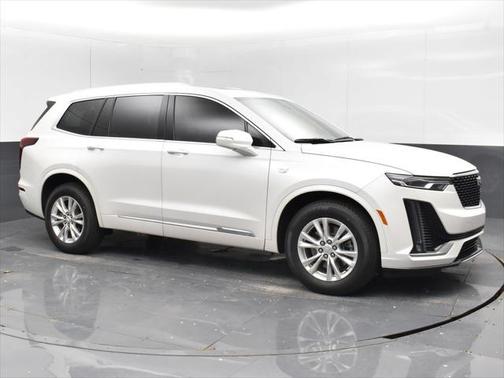 2022 Cadillac XT6 Luxury AWD