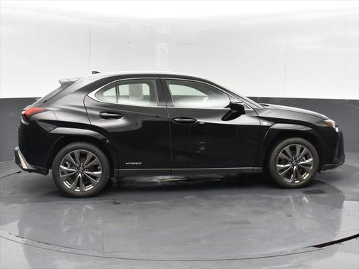 2022 Lexus UX 250h F Sport