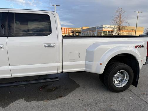2018 Ford F-350 Lariat