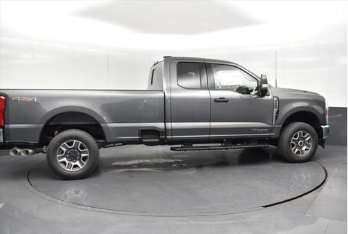2025 Ford F-250