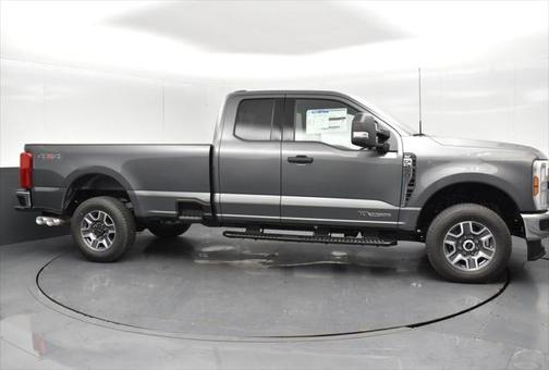 2025 Ford F-250