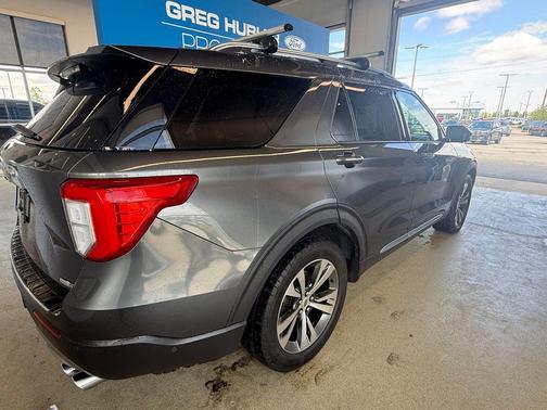 Magnetic Metallic 2020 Ford Explorer Platinum