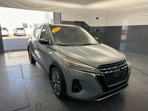 2024 Nissan Kicks SR