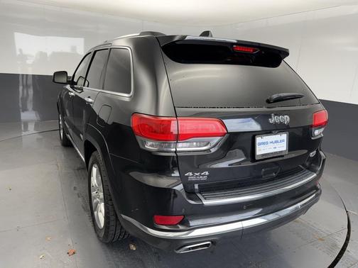2016 Jeep Grand Cherokee Summit