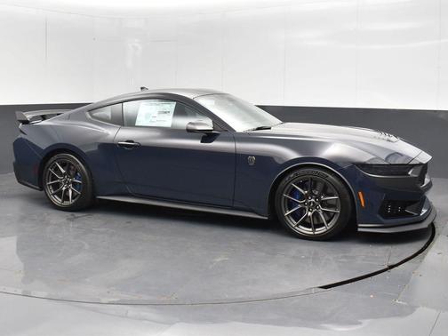 2025 Ford Mustang Dark Horse Fastback