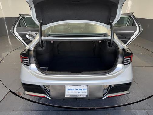 2024 Hyundai SONATA Hybrid Limited