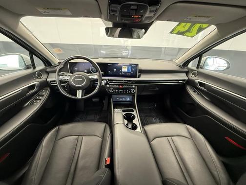 2024 Hyundai SONATA Hybrid Limited