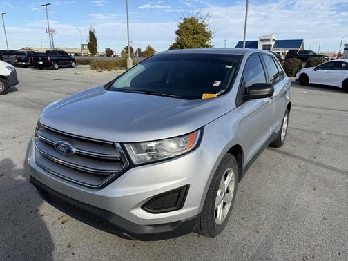 2018 Ford Edge SE